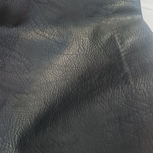 H & M divided black faux vegan leather belted mini skirt size 4 - Picture 2 of 8